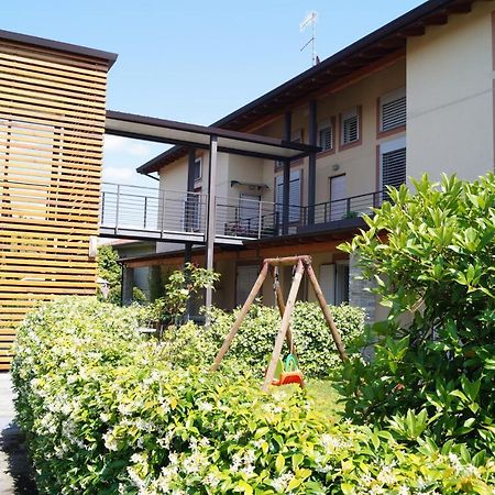איספרה Charme Lake Loft מראה חיצוני תמונה