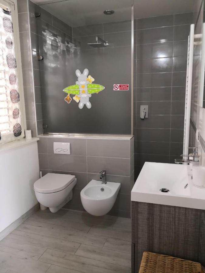 איספרה Charme Lake Loft מראה חיצוני תמונה