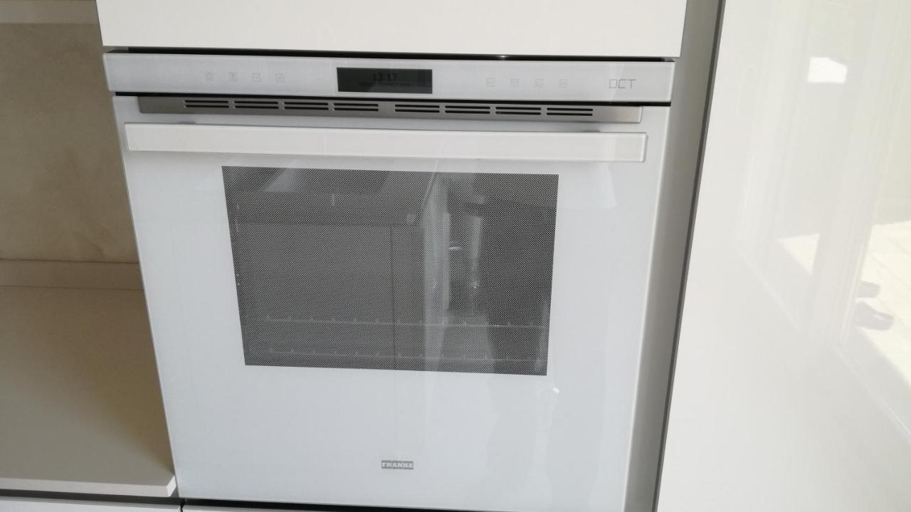 איספרה Charme Lake Loft מראה חיצוני תמונה