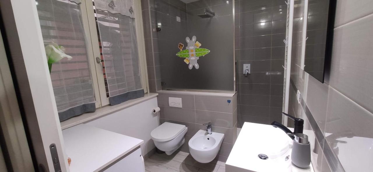 איספרה Charme Lake Loft מראה חיצוני תמונה